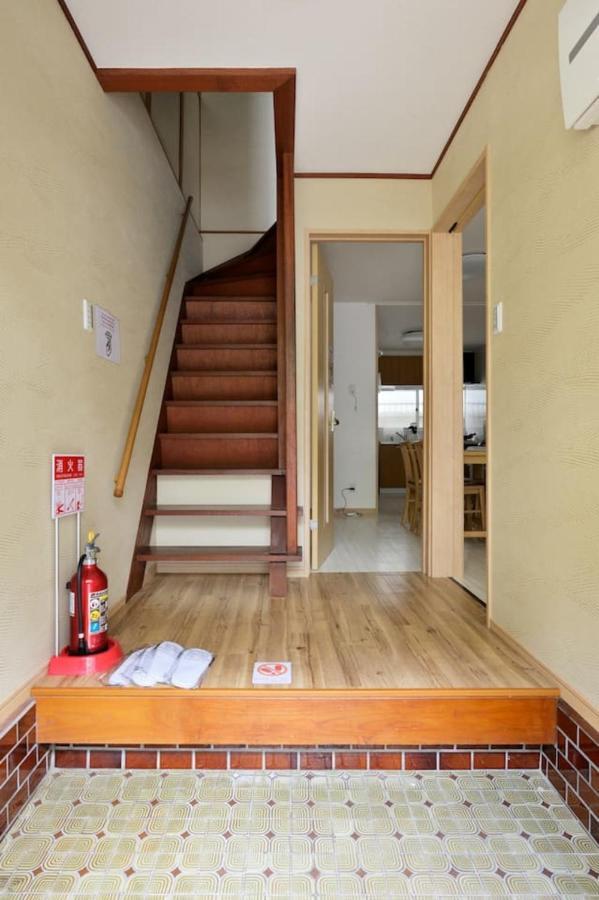Osaka Box House Exterior foto