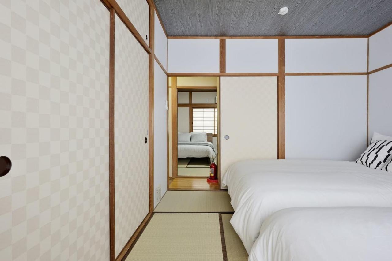 Osaka Box House Exterior foto
